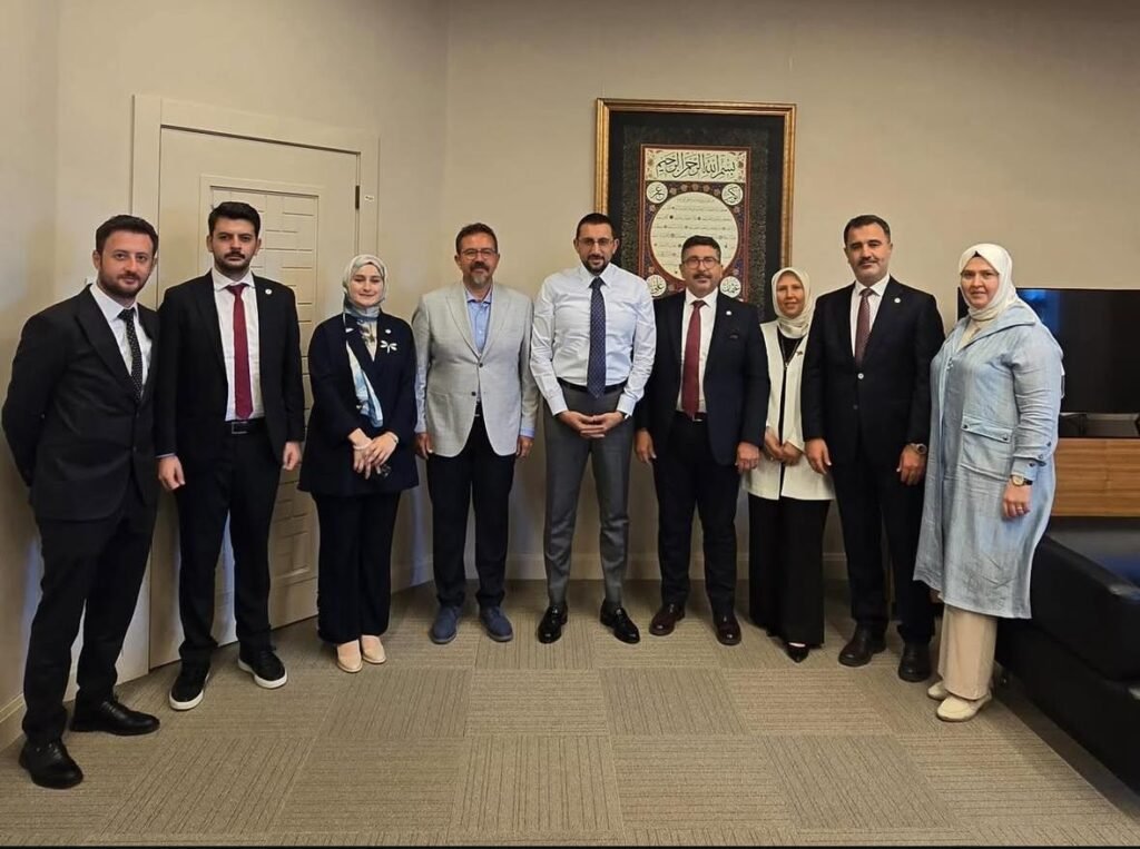 Cumhurbaşkanı Başdanışmanı meslektaşımız Sn. Mustafa AKIŞ’ı Ziyaret Ettik