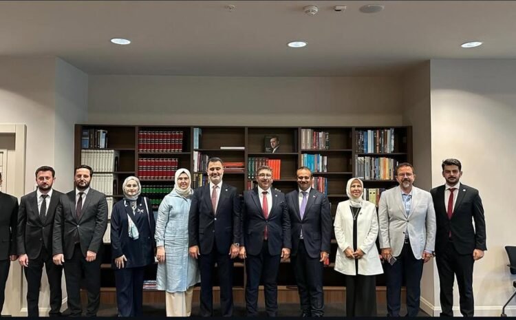 Cumhurbaşkanlığı Destek Ve Mali Hizmetler Genel Müdürü meslektaşımız Sayın Mehmet TUNCER’i Ziyaret Ettik