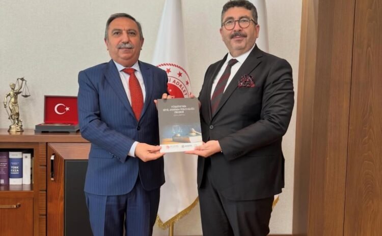  Bursa Bölge Adliye Mahkemesi Başkanı Sayın Abdülkadir Şahin’i Ziyaret Ettik