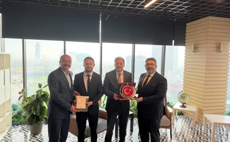  Cumhurbaşkanlığı Hukuk Politikaları Kurulu ve Kamu Görevlileri Etik Kurulu Üyesi Sayın Av. Hakan Çavuşoğlu’nu Ziyaret Ettik